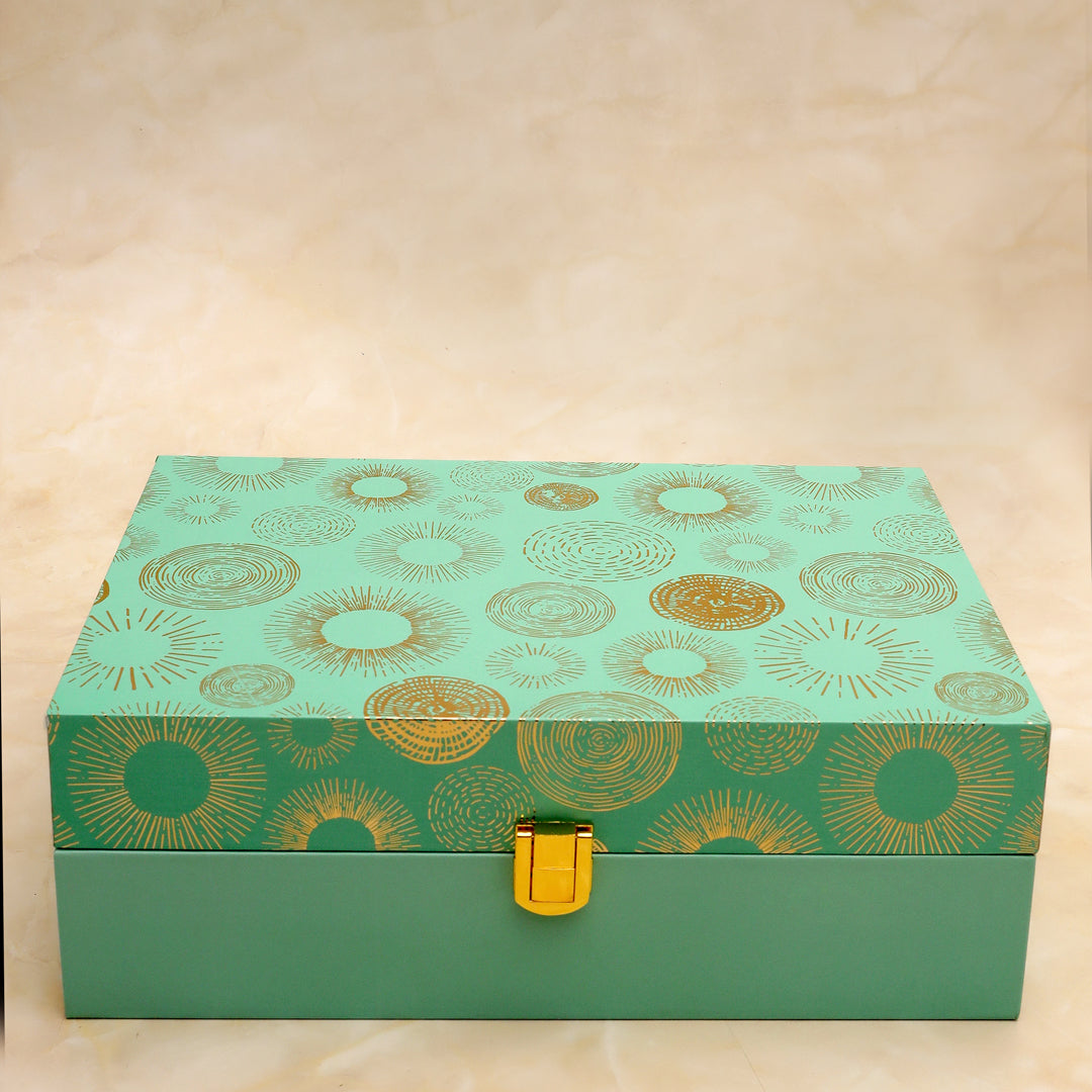 MINT GREEN FOIL SPIRAL TRUNK Paperhandy